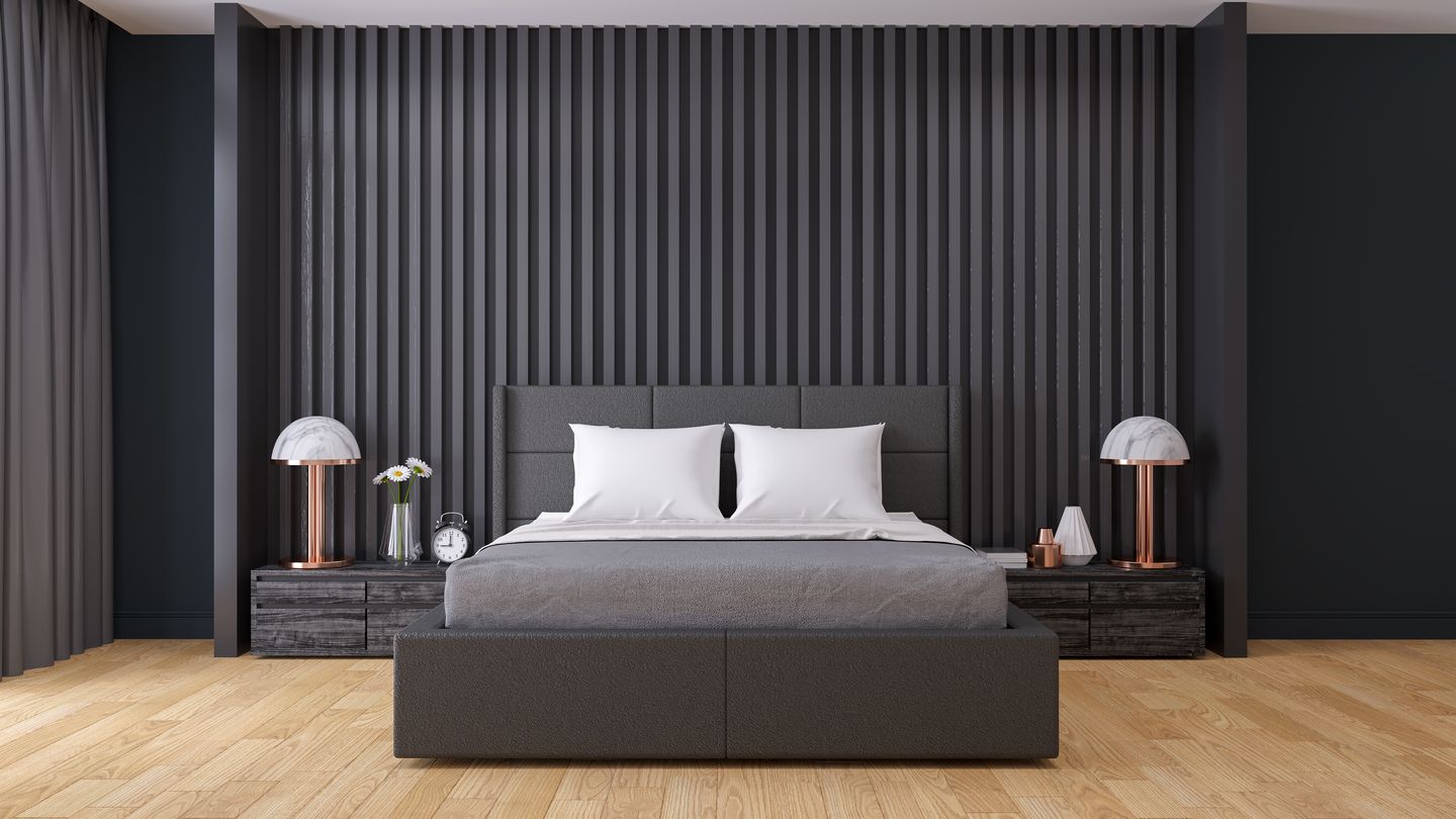 Warna hitam dengan dekorasi yang pas juga bisa membuat ruangan terkesan mewah.
