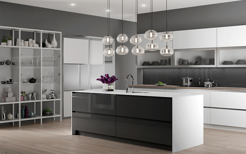 Kitchen set berbahan aluminium aman, ringan, mudah dibersihkan, dan awet untuk digunakan.