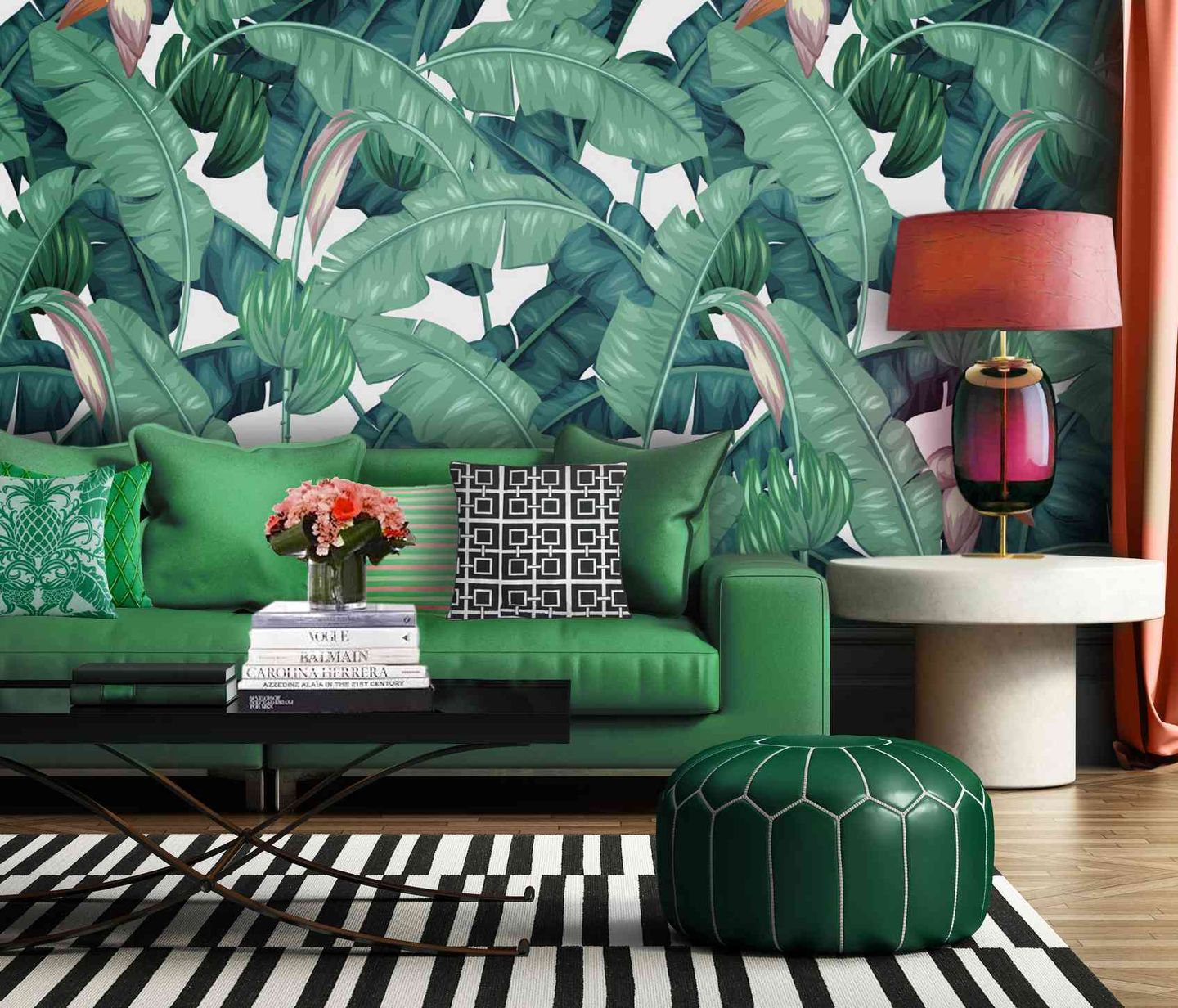 Untuk memberikan kesan segar pada ruangan, wallpaper bermotif tropical dapat dijadikan pilihan.