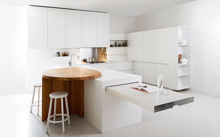 Desain dapur gaya Japandi akan lebih efisien dan rapi jika menggunakan furnitur space-saving.
