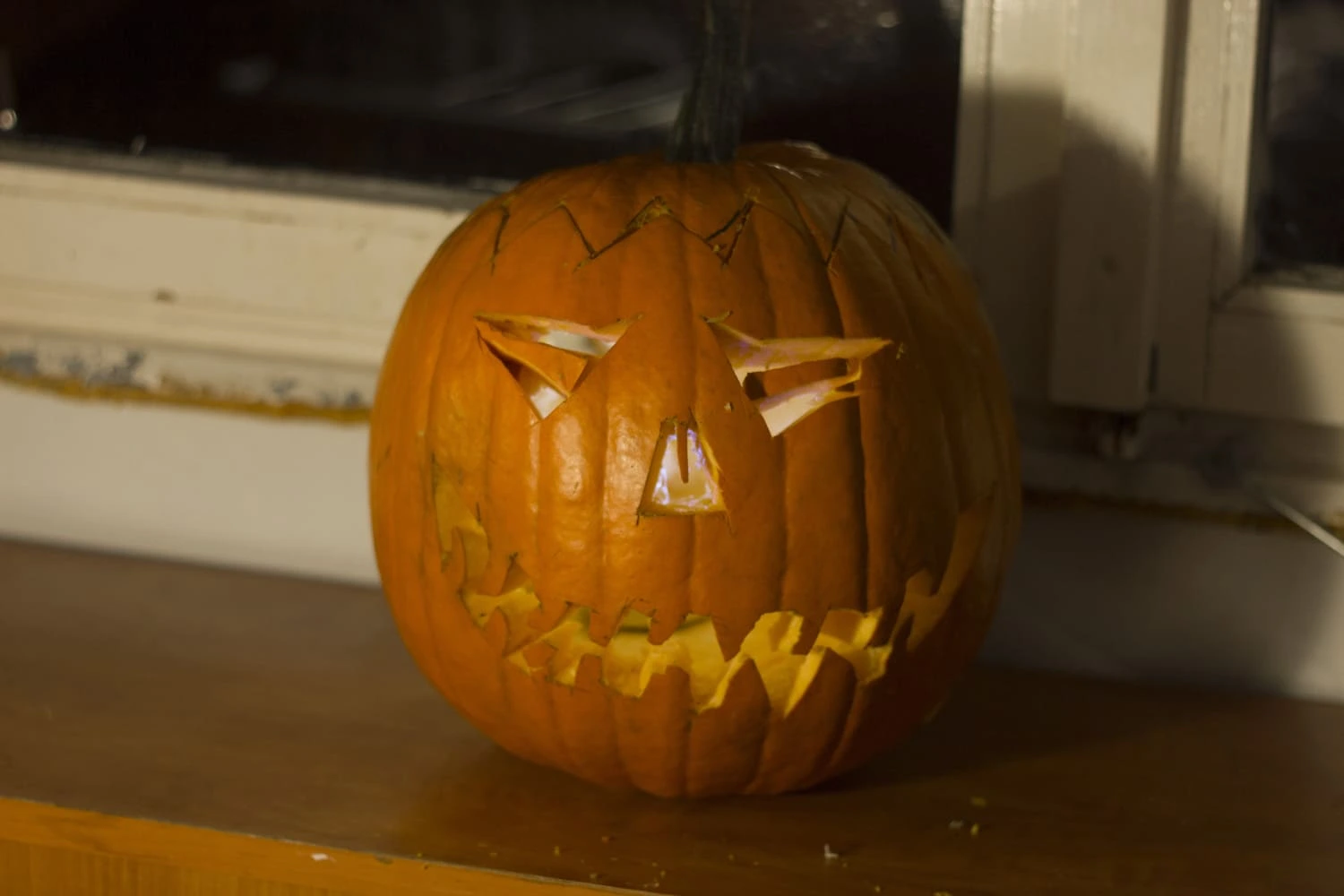 Lentera labu (pumpkin lantern) salah satu dekorasi yang wajib ada saat halloween